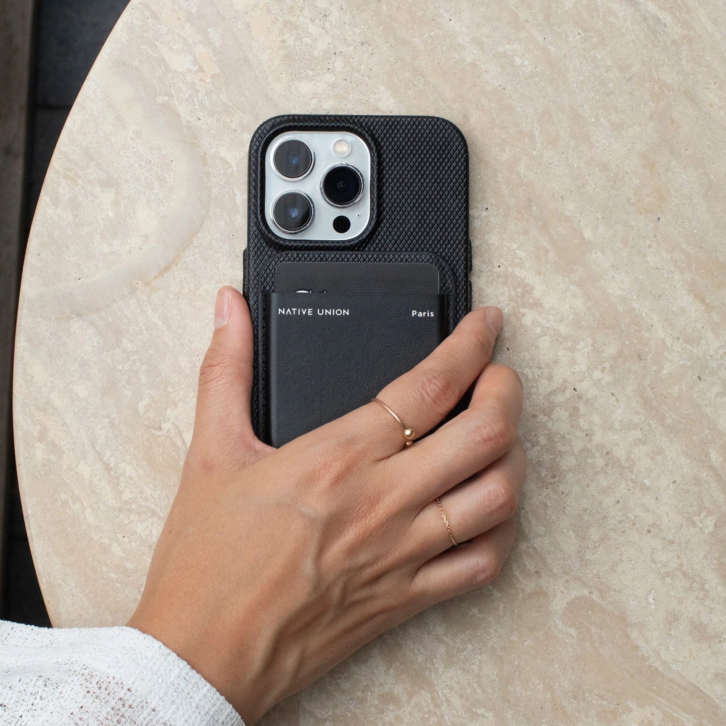 Native Union (Re)Classic Magnetic Wallet