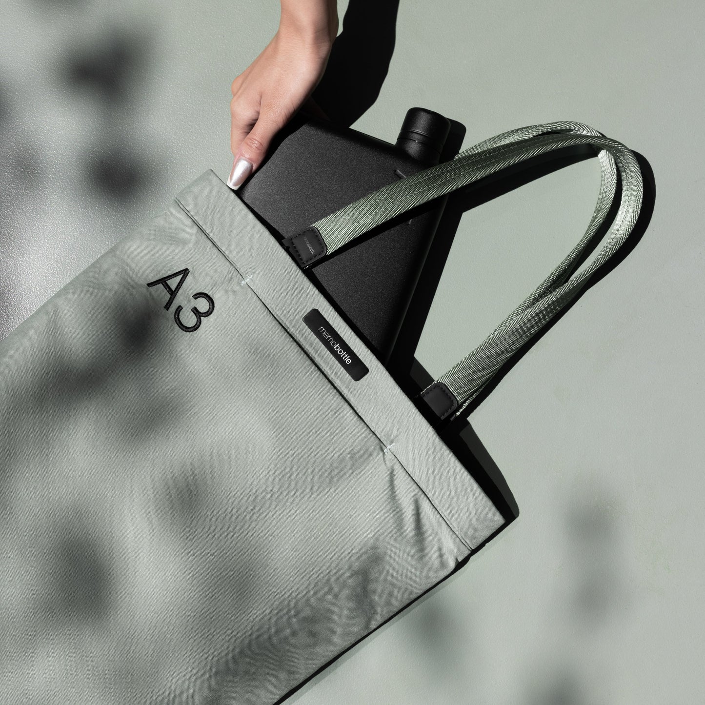 Memobottle™ A3 Daily Tote, Eucalypt