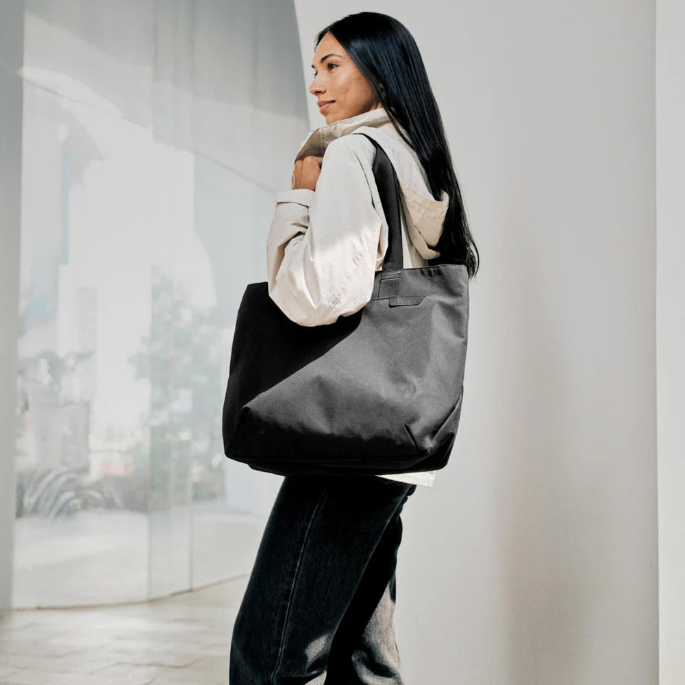 ALPAKA Elements Tote Axoflux 210D, Black/Grey, Medium