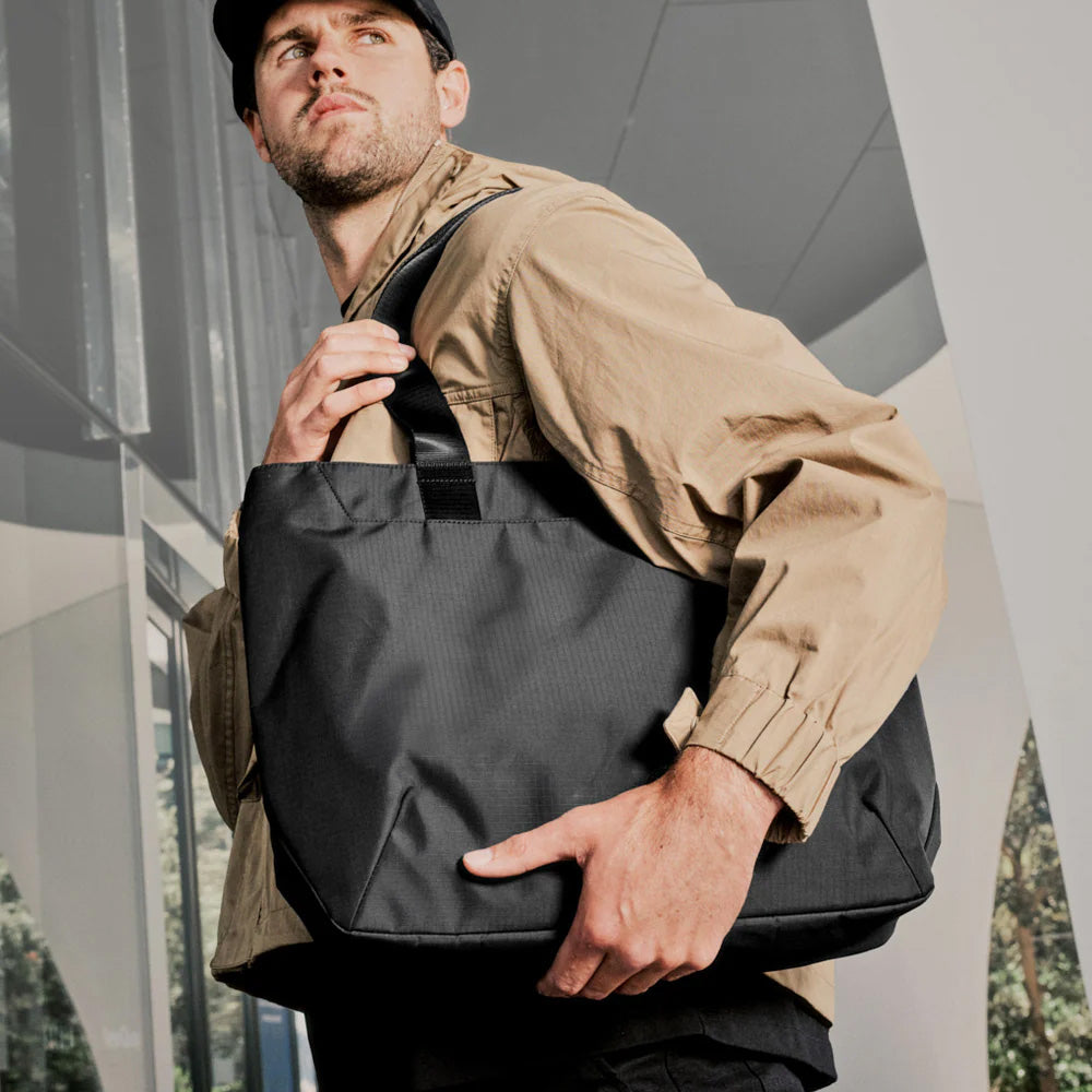 ALPAKA Elements Tote Axoflux 210D, Black/Grey, Medium