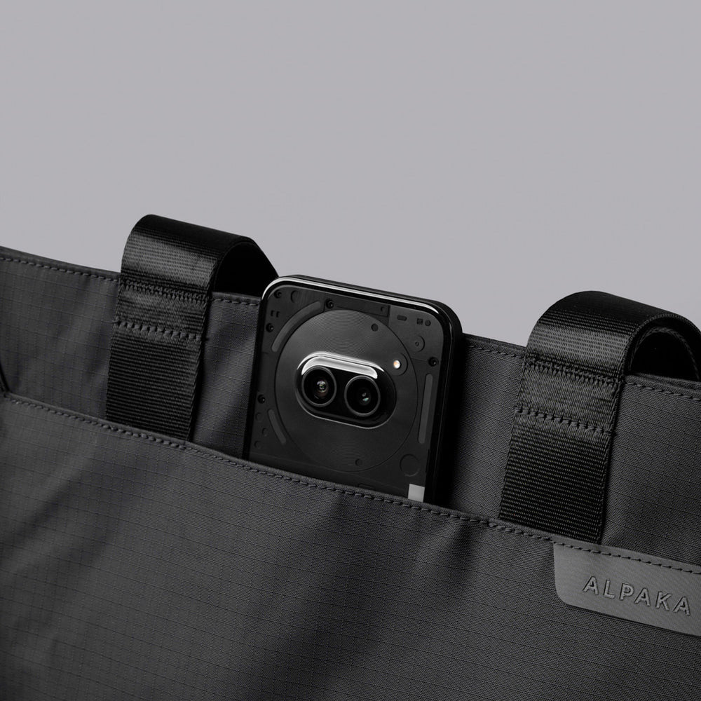 ALPAKA Elements Tote Axoflux 210D, Black/Grey, Medium