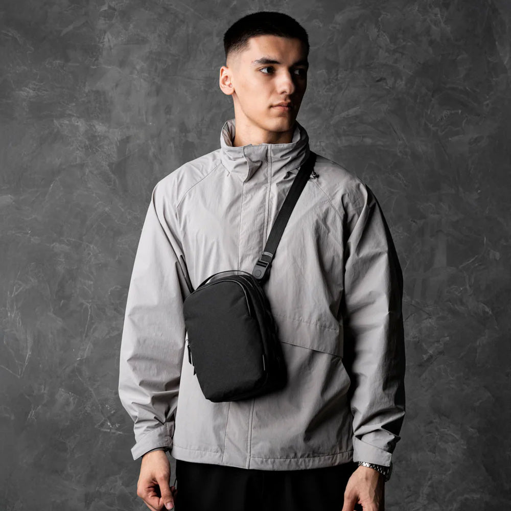 ALPAKA Metro Sling Max Axogrid 300D, Black