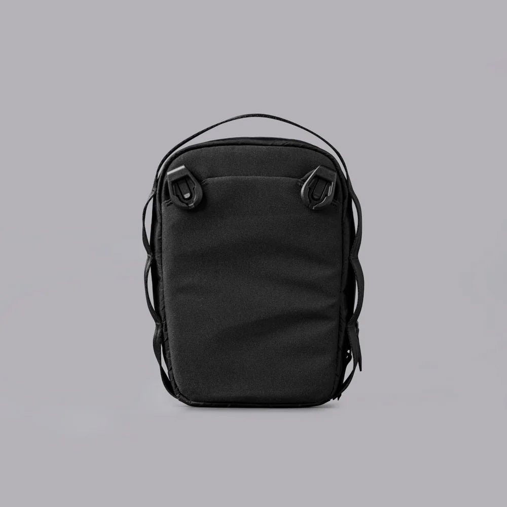 ALPAKA Metro Sling V2 Ultradyne 100D, Black