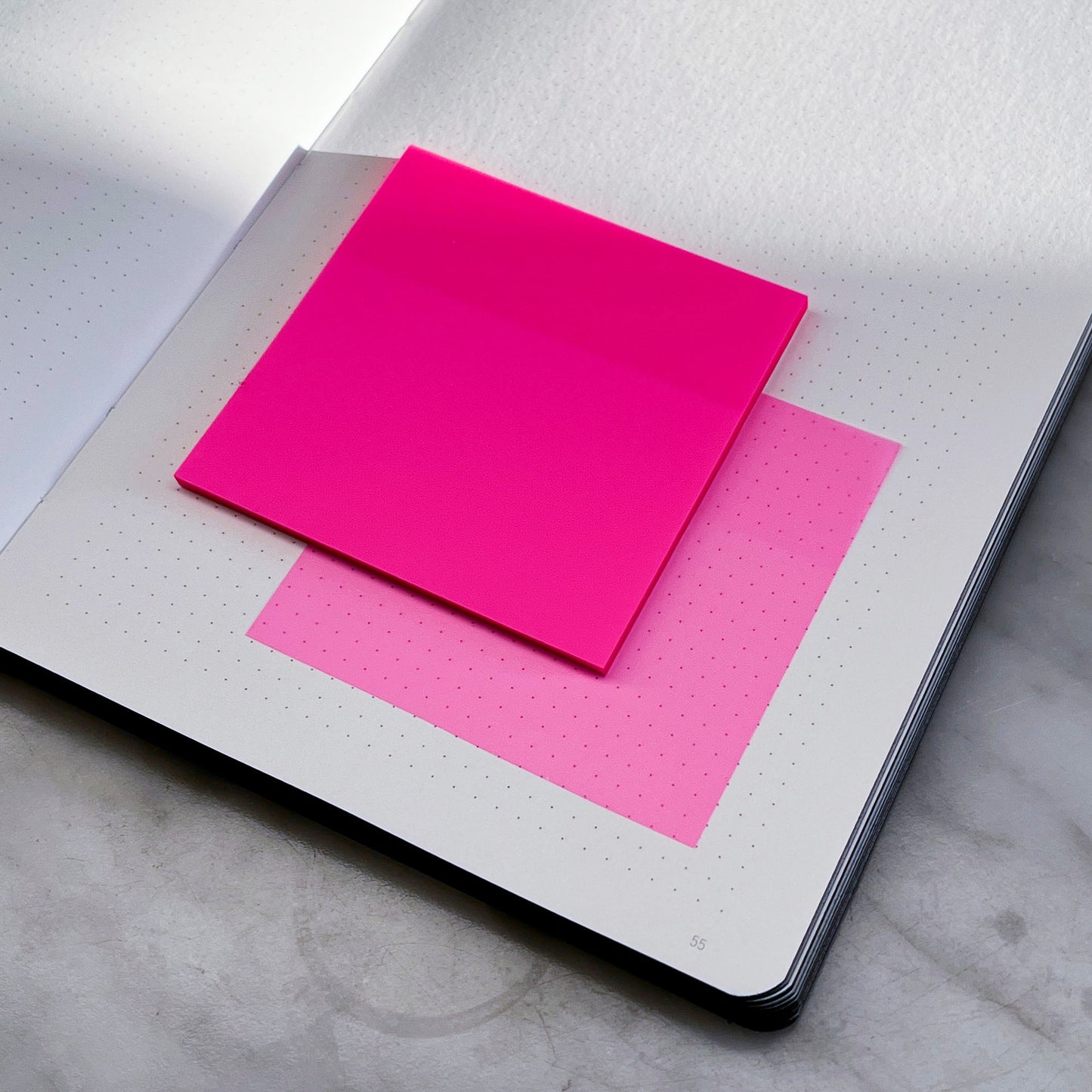 Gjennomsiktige Post-it Neon, 75x75mm