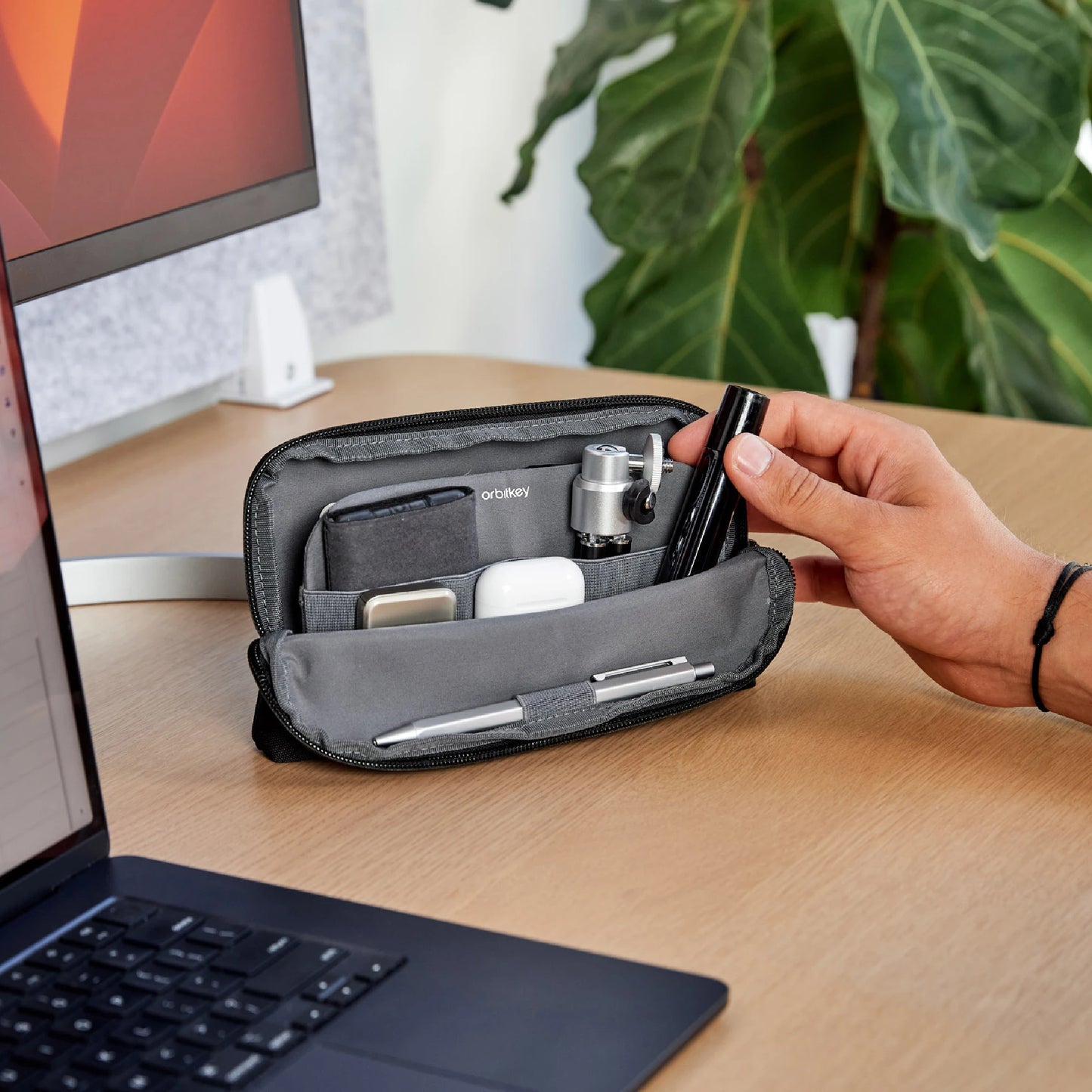 Orbitkey 2-in-1 Tech Pouch, Black