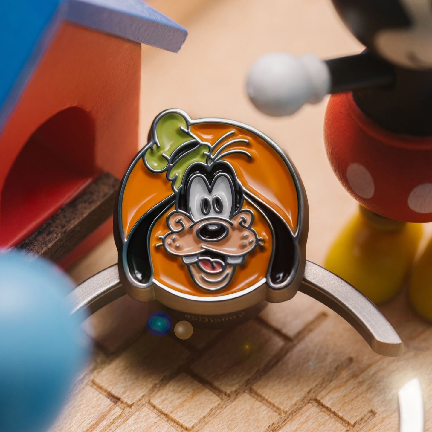 Orbitkey Disney™ Quick Release Ring, Goofy™