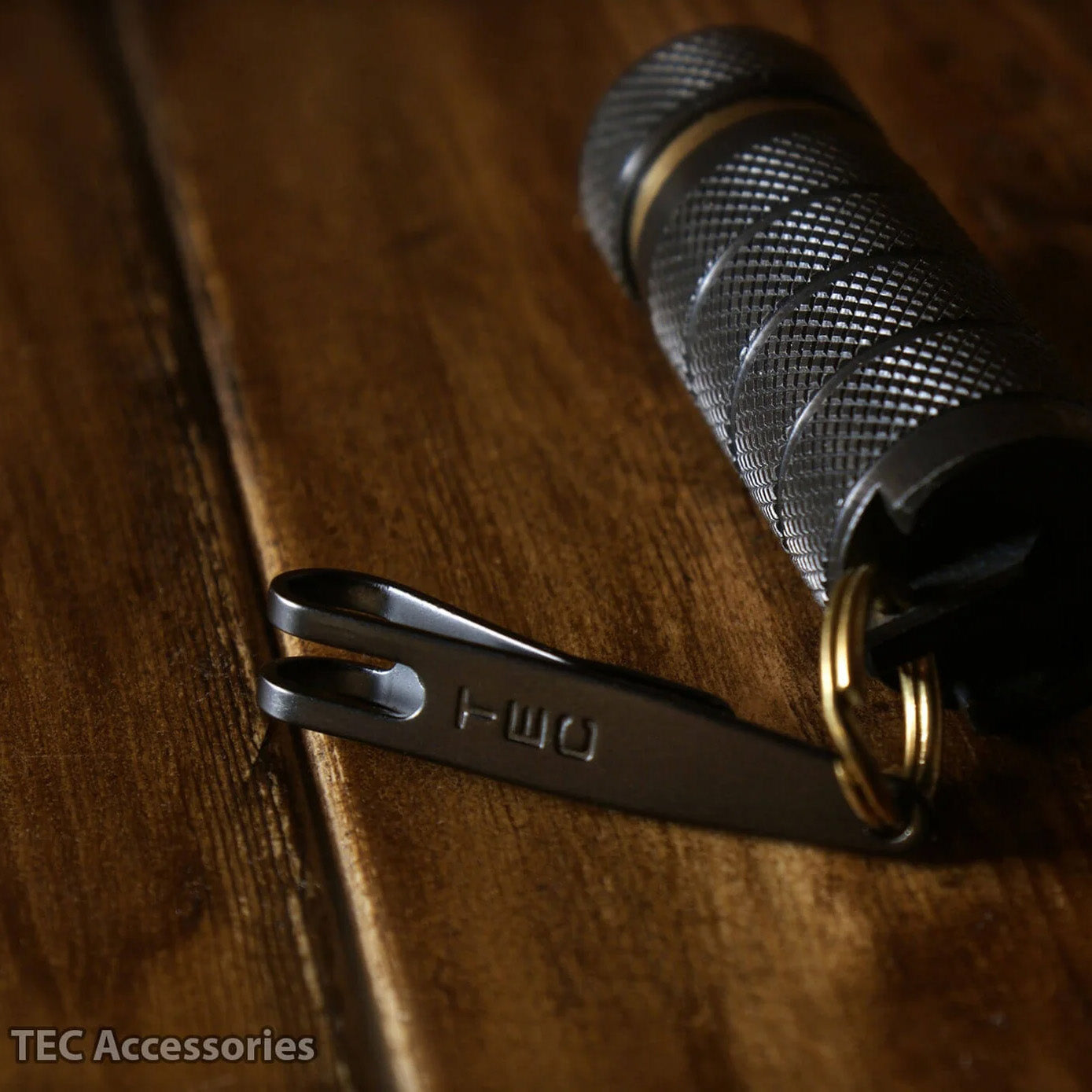TEC-Accessoires P-7 Suspension Clip Single, Black Diamond Carbon