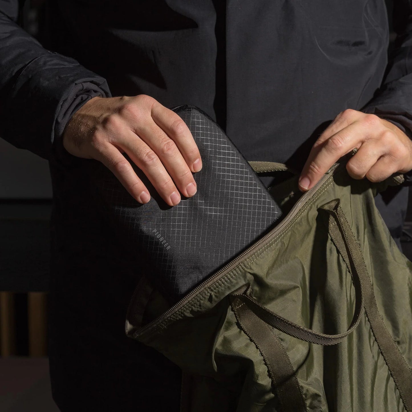 Pioneer Global Pouch, Onyx 10XD™