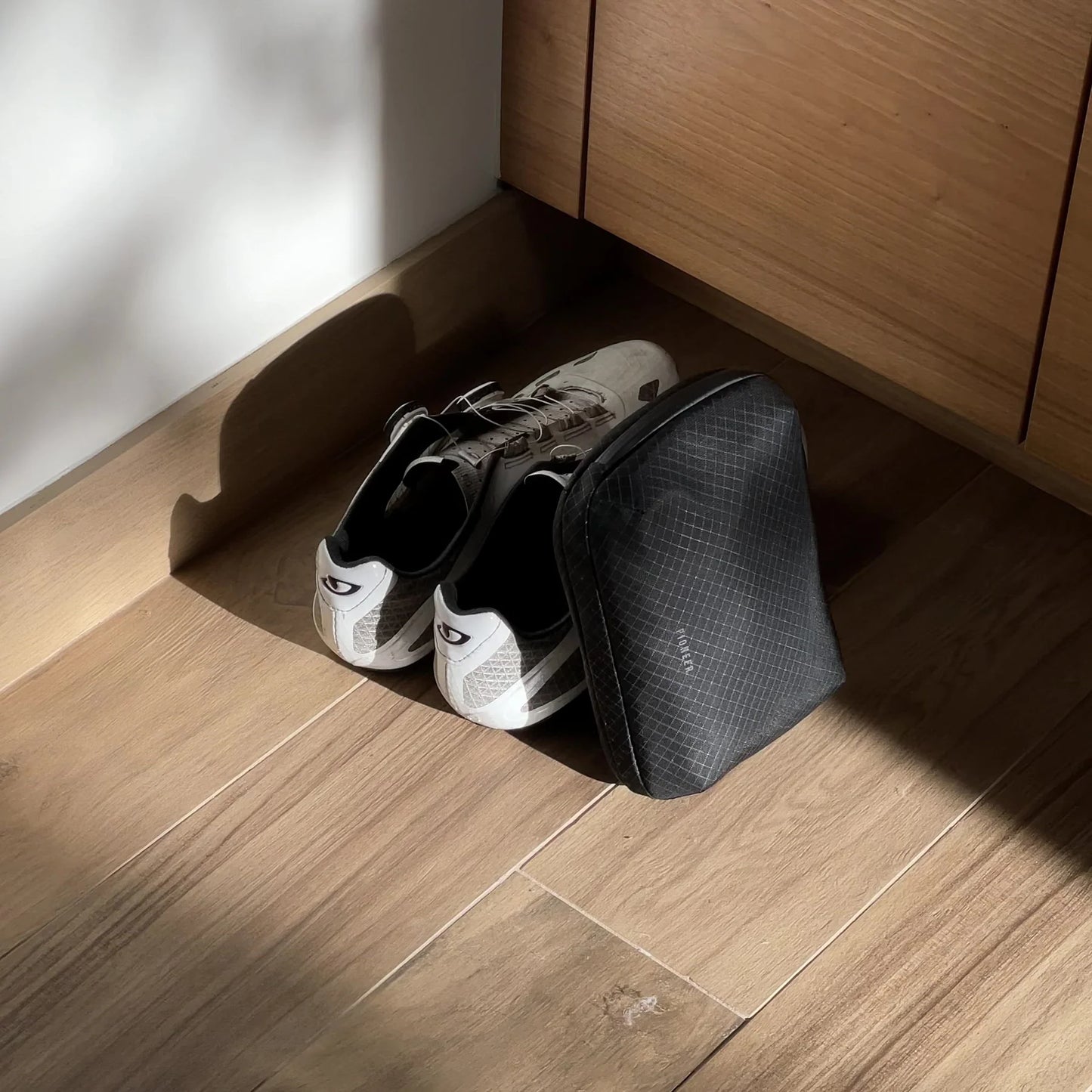 Pioneer Global Pouch, Onyx 10XD™