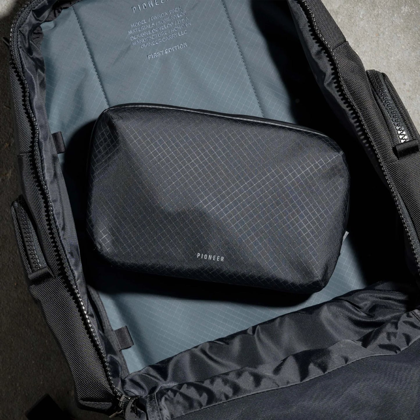 Pioneer Global XL Pouch, Onyx 10XD™