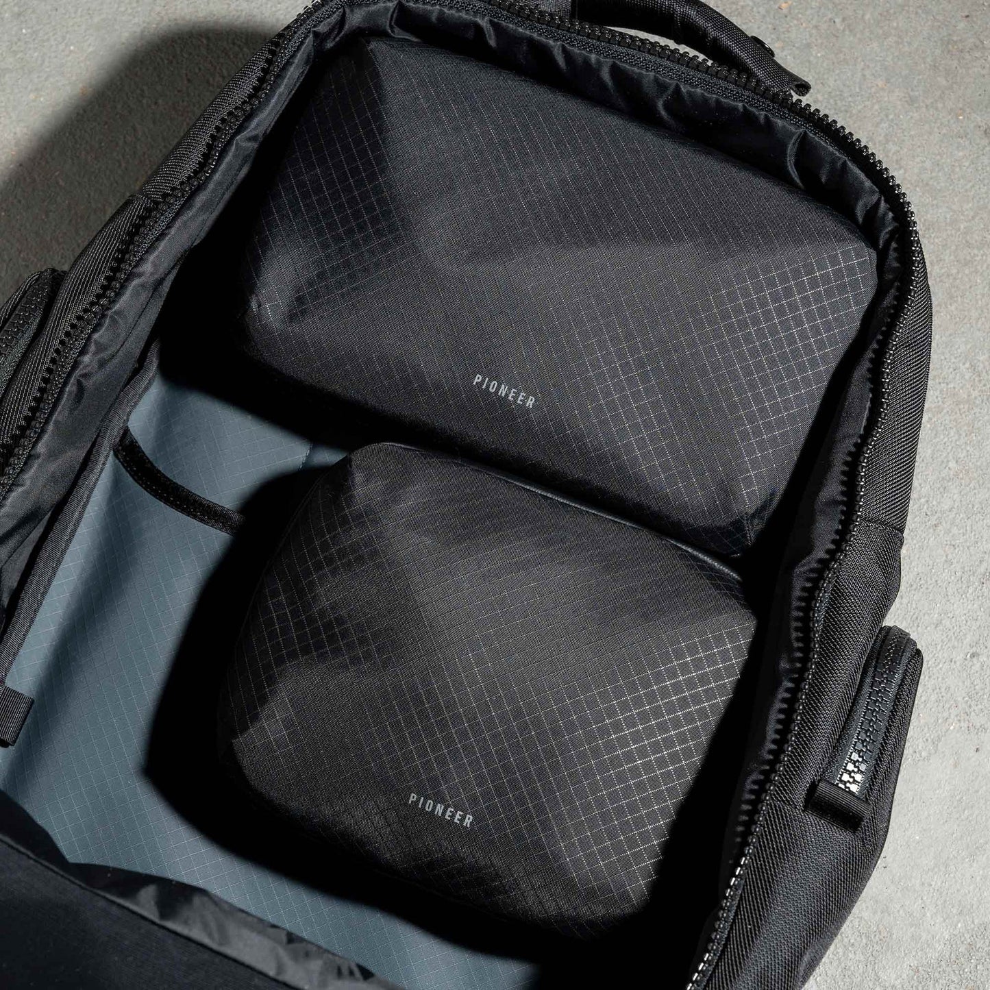 Pioneer Global XL Pouch, Onyx 10XD™