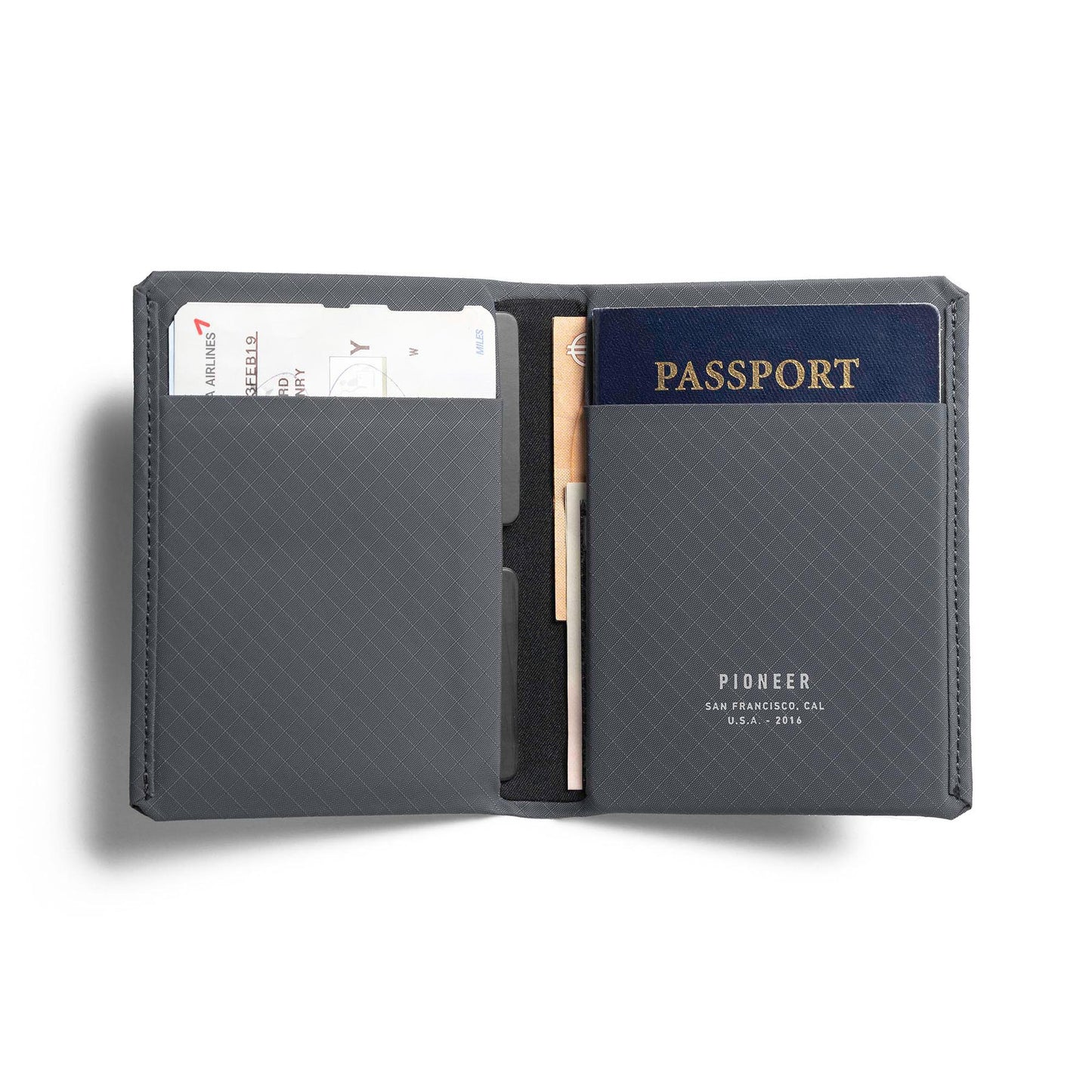 Pioneer Passport Wallet, Slate 3XD™