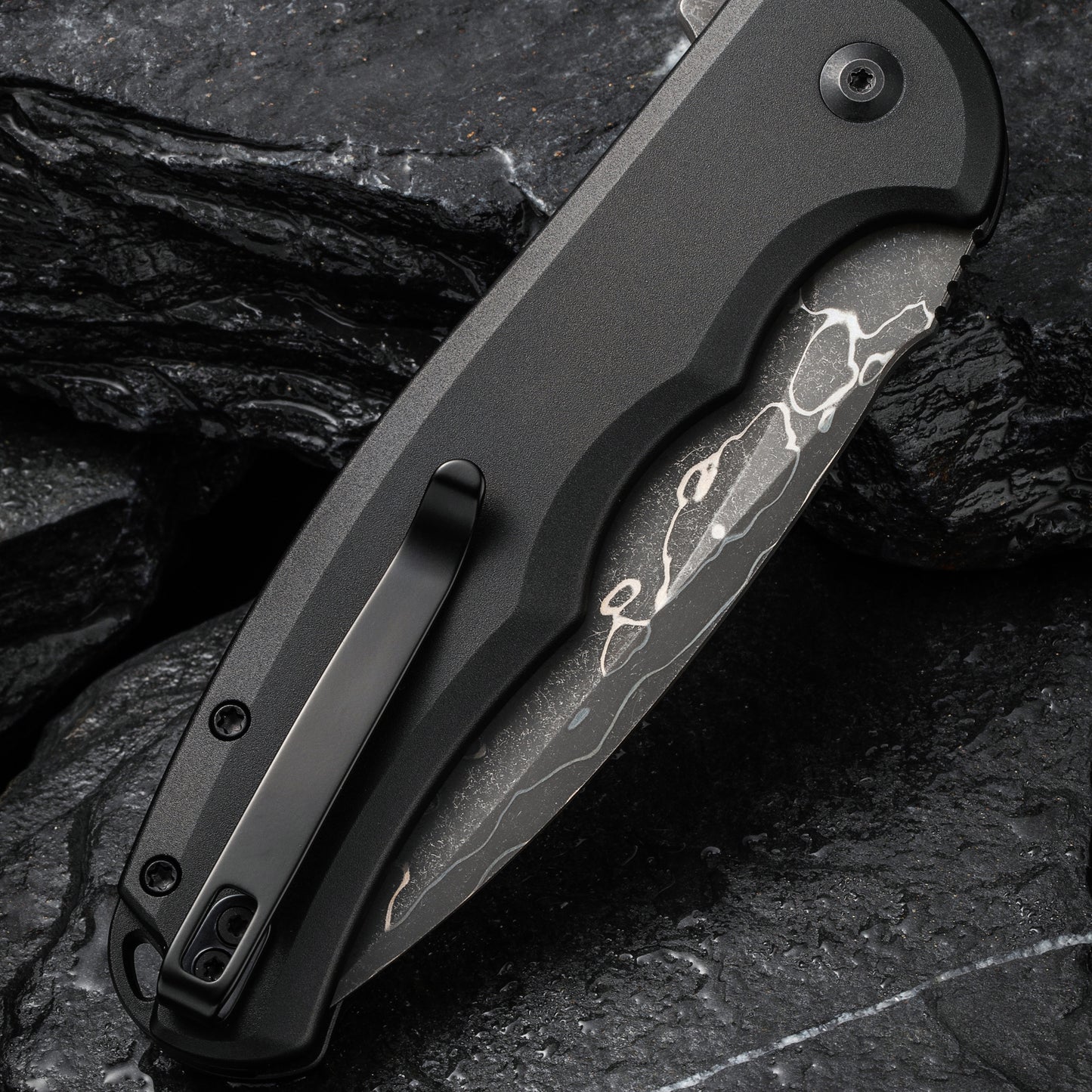 Civivi Button Lock Praxis Knife, Black Aluminium / Damascus