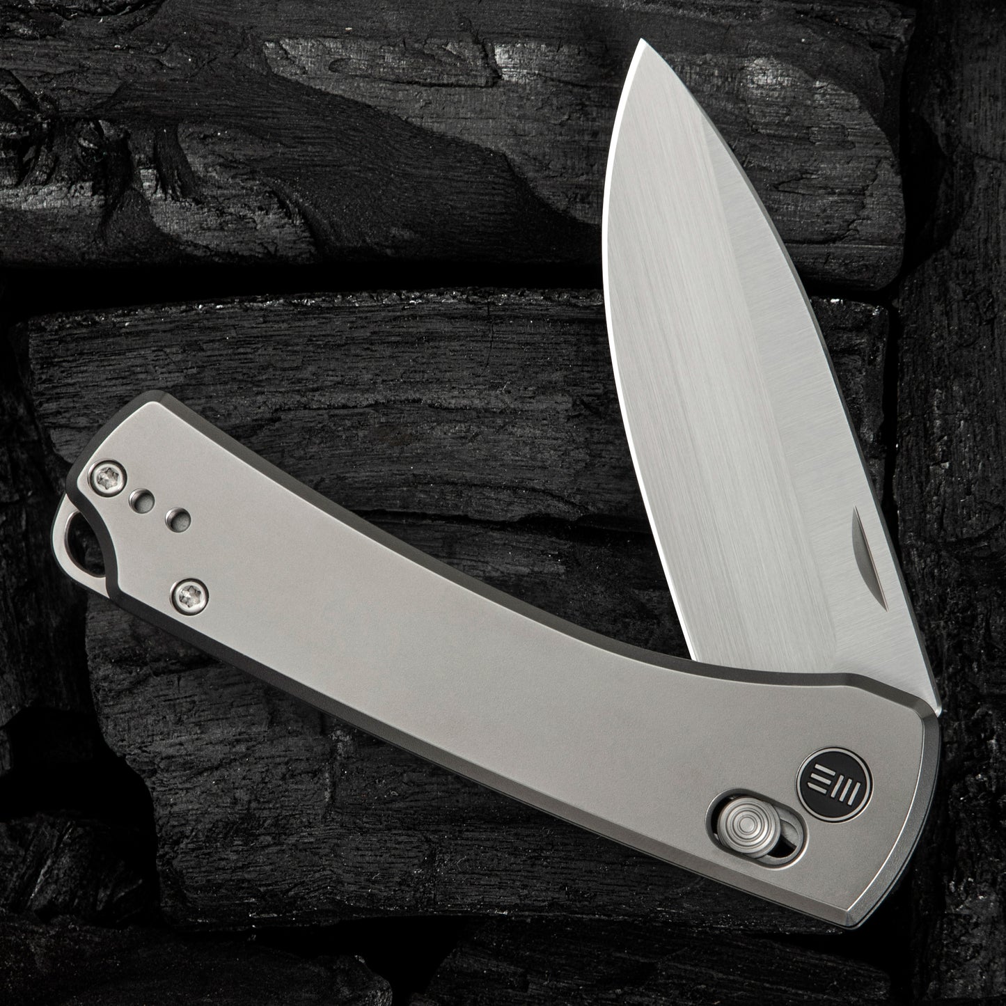WEKNIFE Nightblade, Polished Bead Blasted Titanium / Hand Rubbed Satin