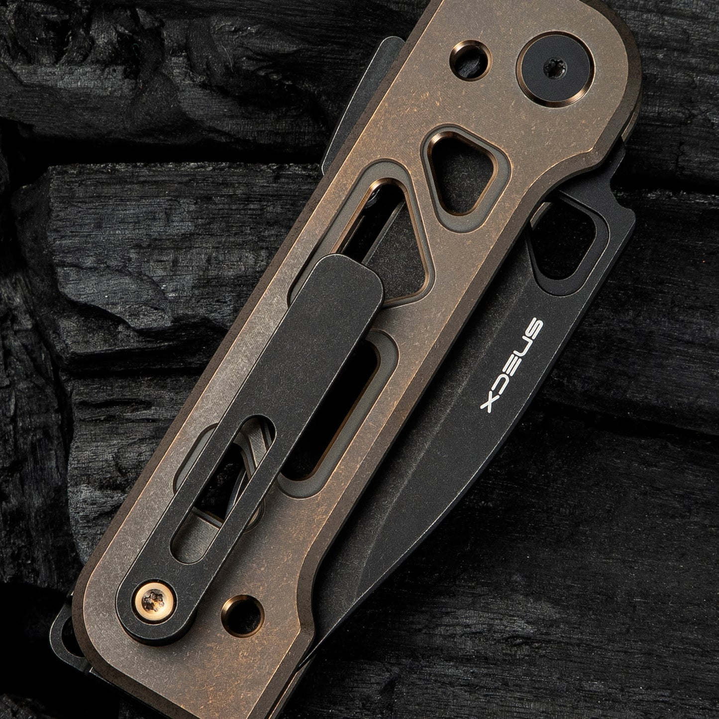 WEKNIFE Tyro Superlock, Bronze Titanium