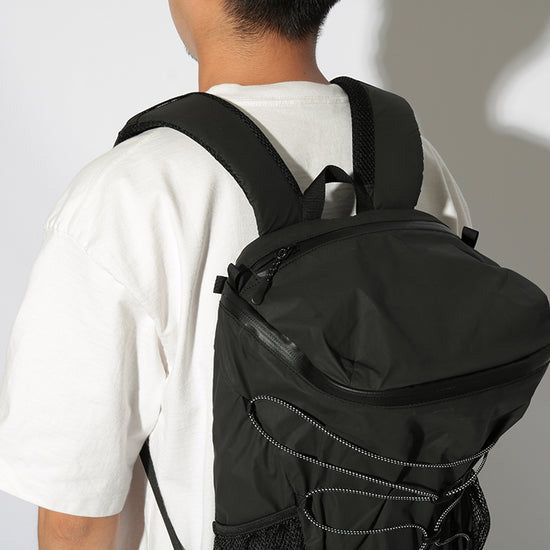 Snow Peak Active Light Field Backpack, Black