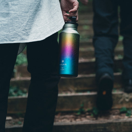 Snow Peak Titanium Aurora Bottle, Rainbow