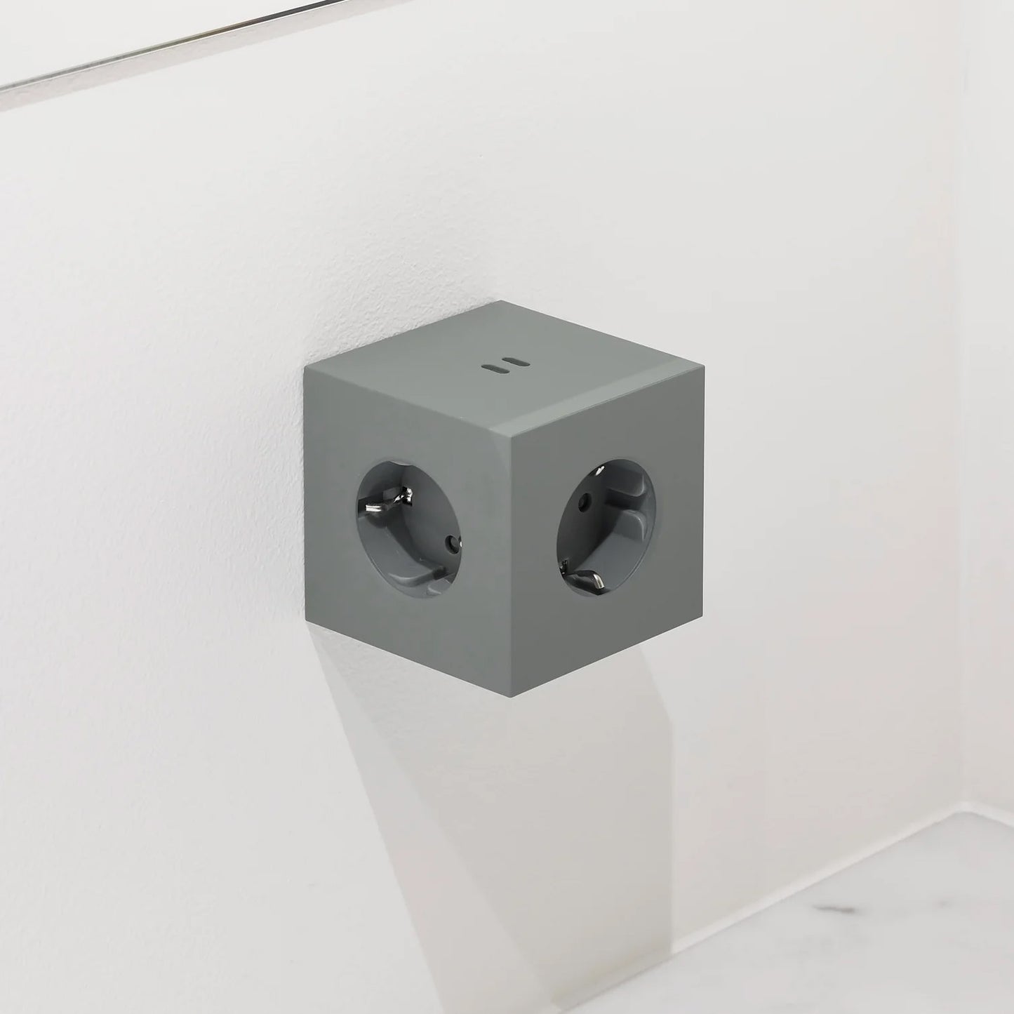 Avolt Square 2 Power Extender