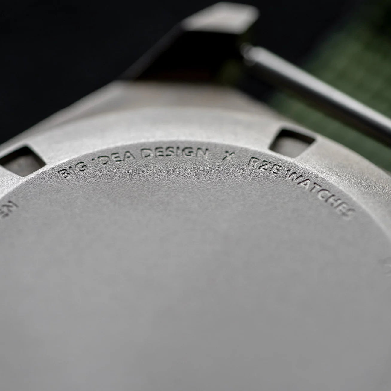 Big i Design Ti Field Watch Solar Driven, Stonewashed