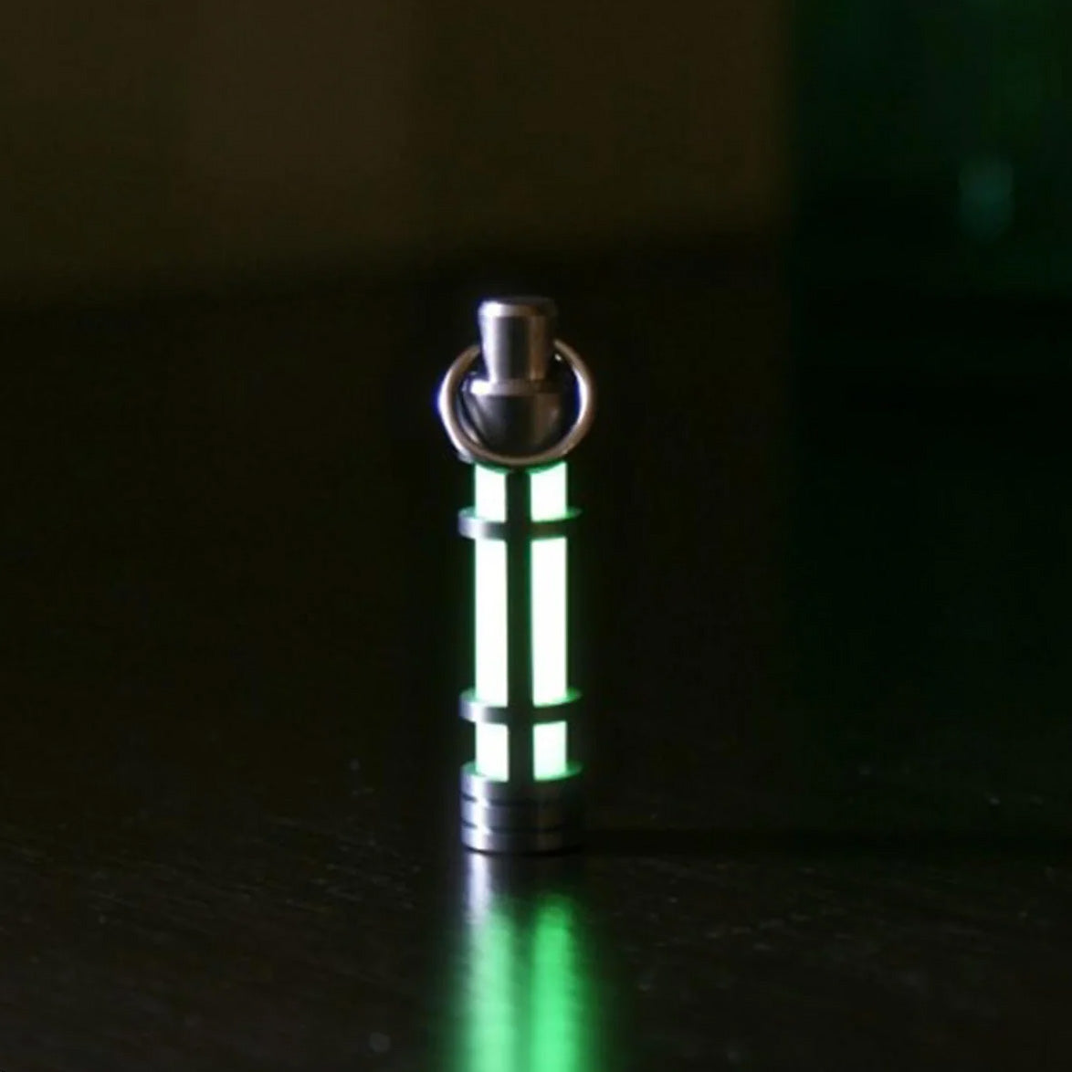 TEC-Accessoires TEC-T3 Titanium Embrite™ Glow Fob
