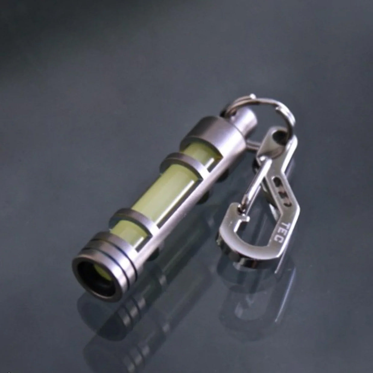 TEC-Accessoires TEC-T3 Titanium Embrite™ Glow Fob