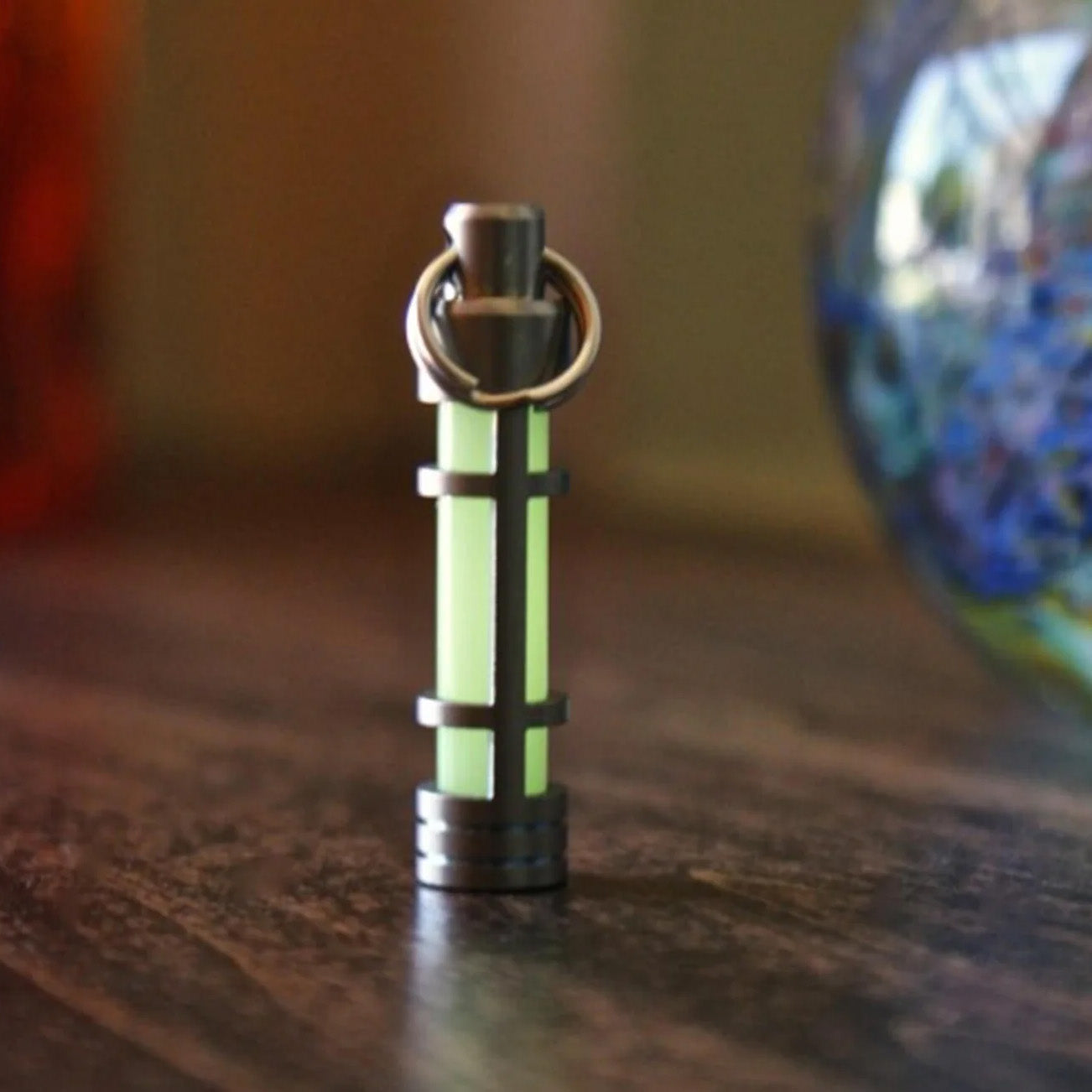 TEC-Accessoires TEC-T3 Titanium Embrite™ Glow Fob