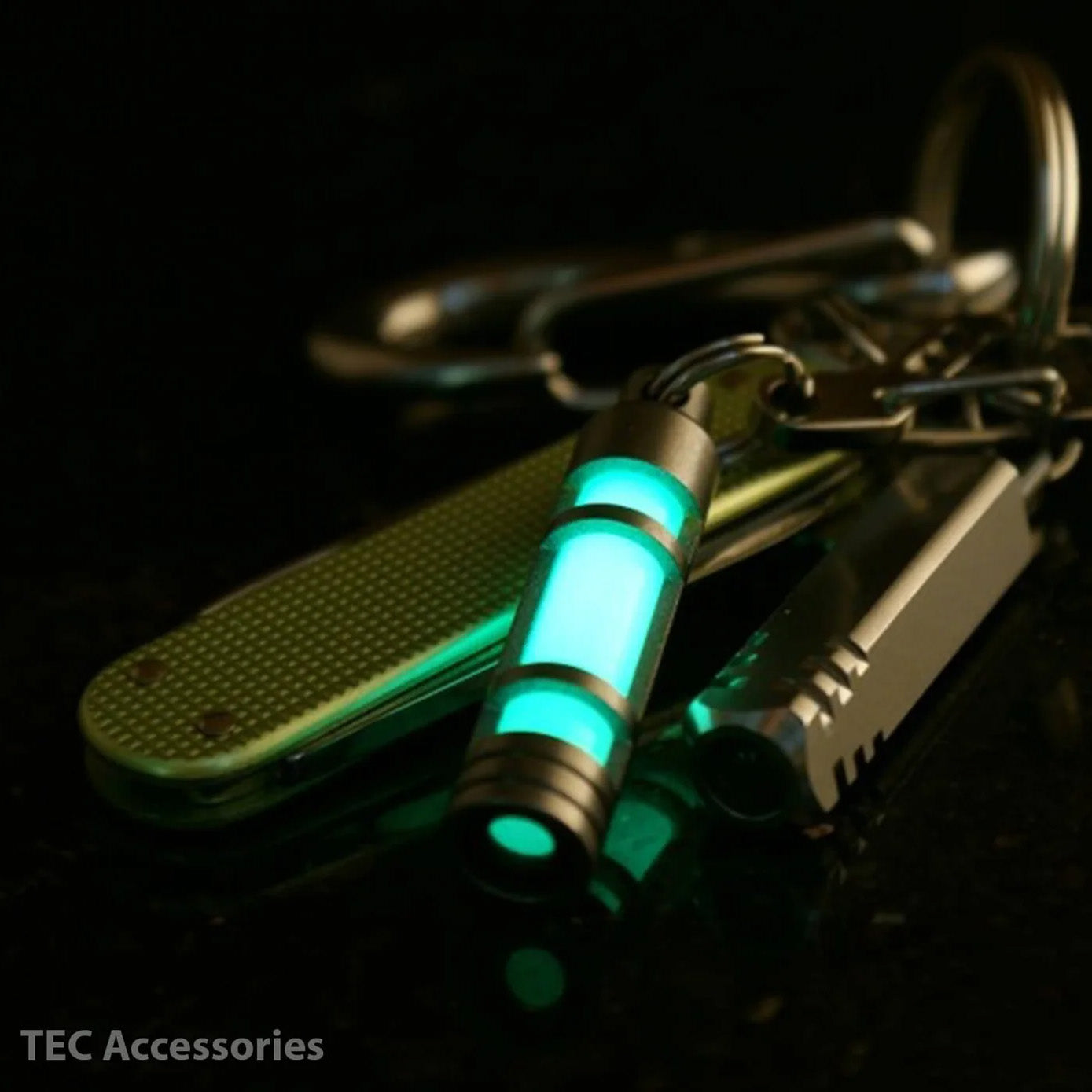 TEC-Accessoires TEC-T3 Titanium Embrite™ Glow Fob