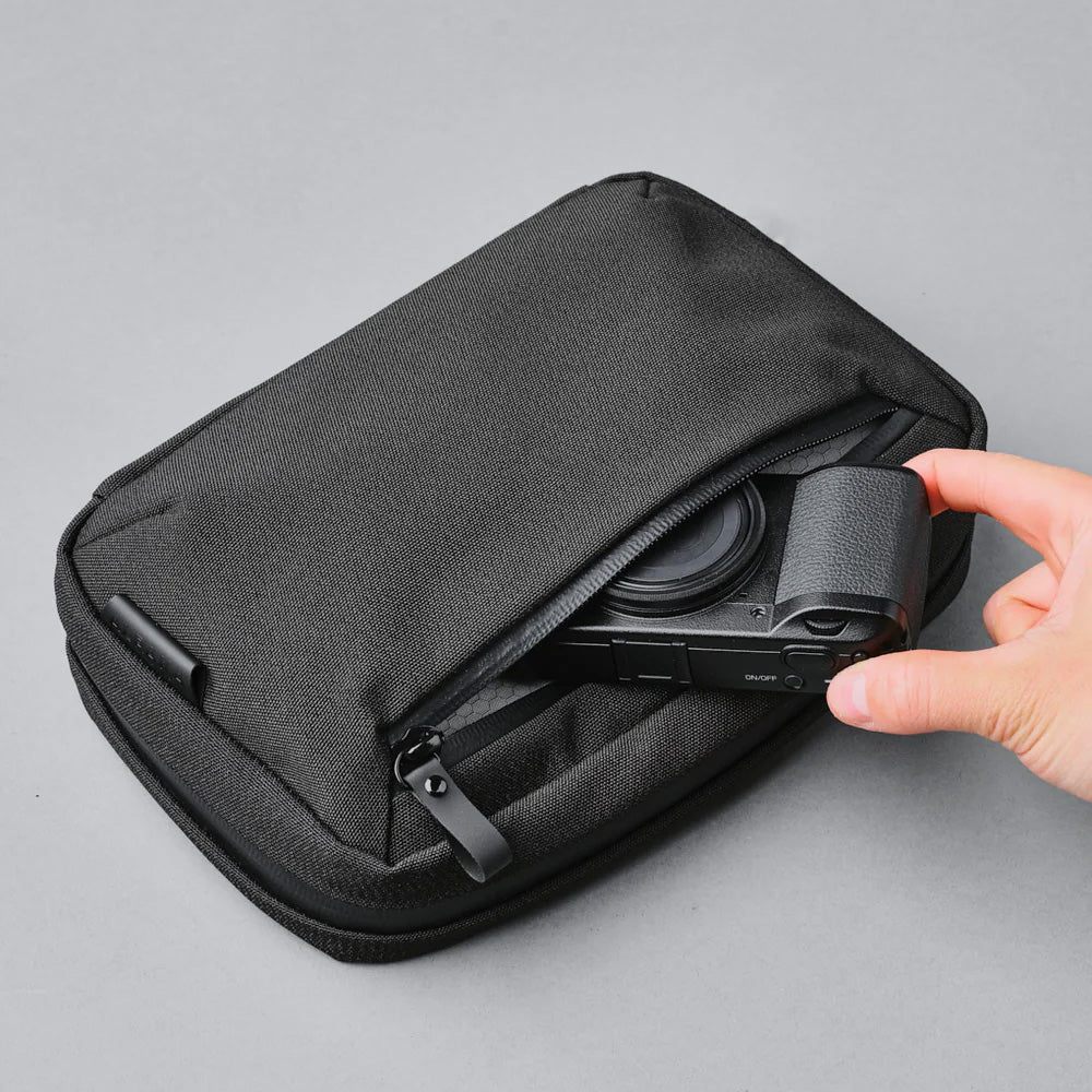 ALPAKA Elements Tech Case V2 Axoflux 600D, Black