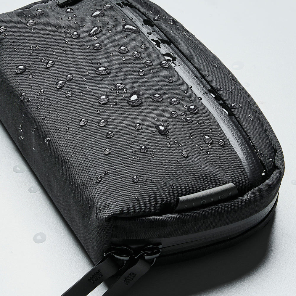 ALPAKA Toiletry Bag Axoflux 210D, Black