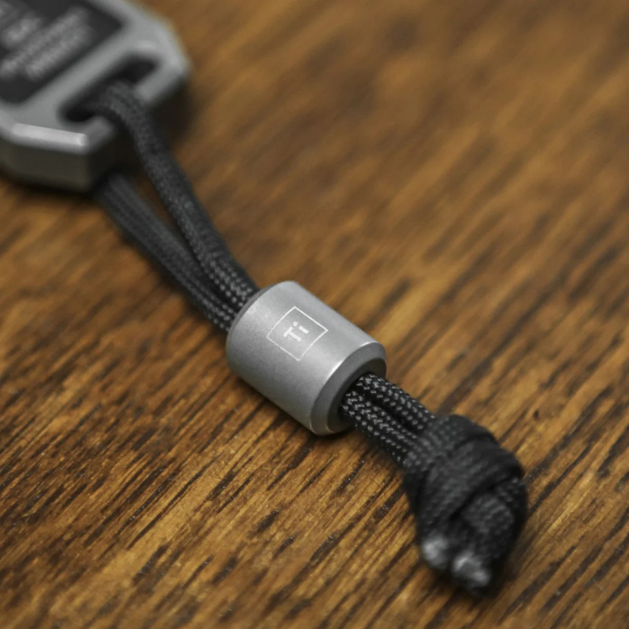 Big i Design Titanium Lanyard Bead
