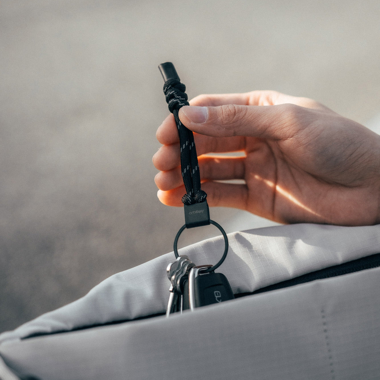 Orbitkey Urban Loop Keychain, Black
