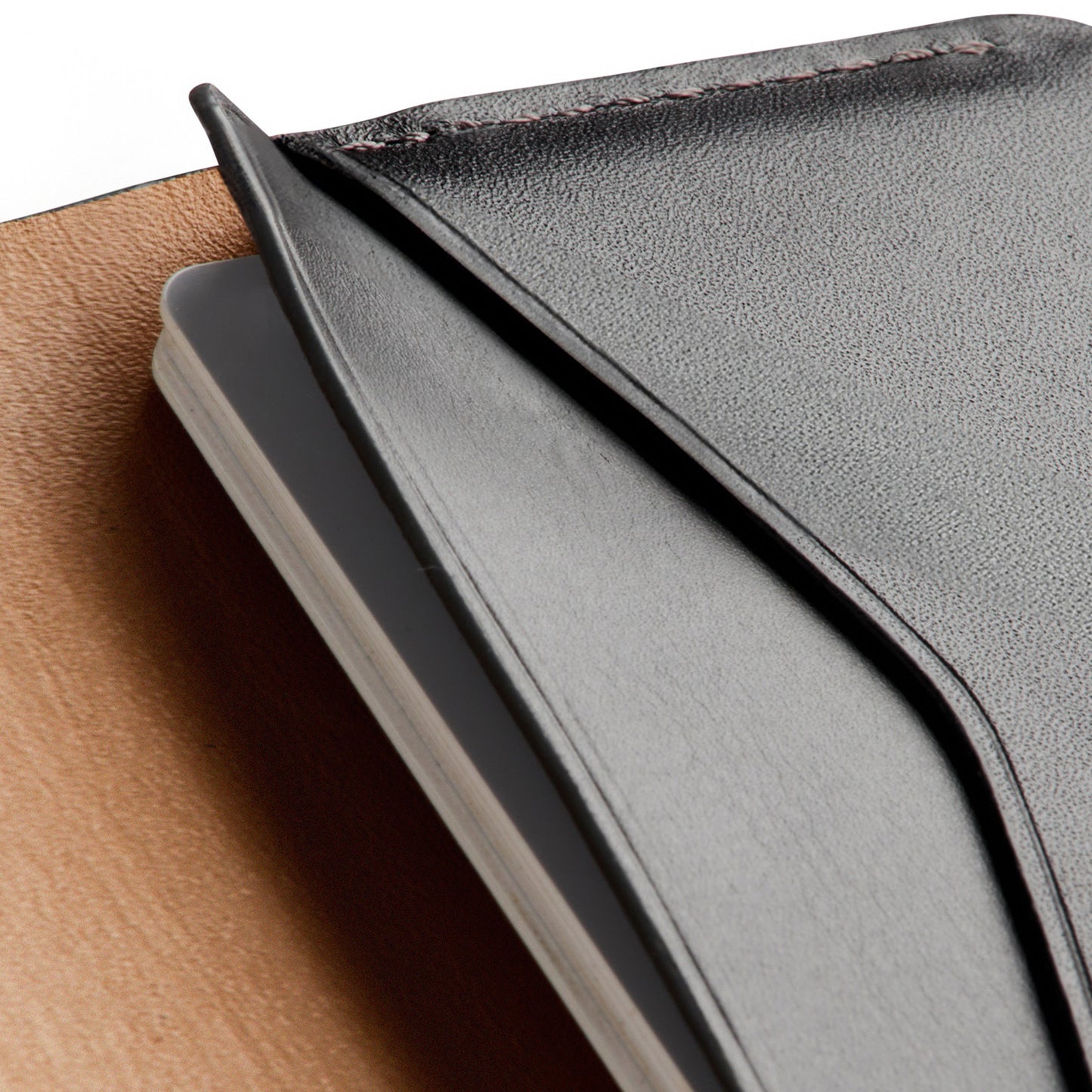 Bellroy Under Cover, Black