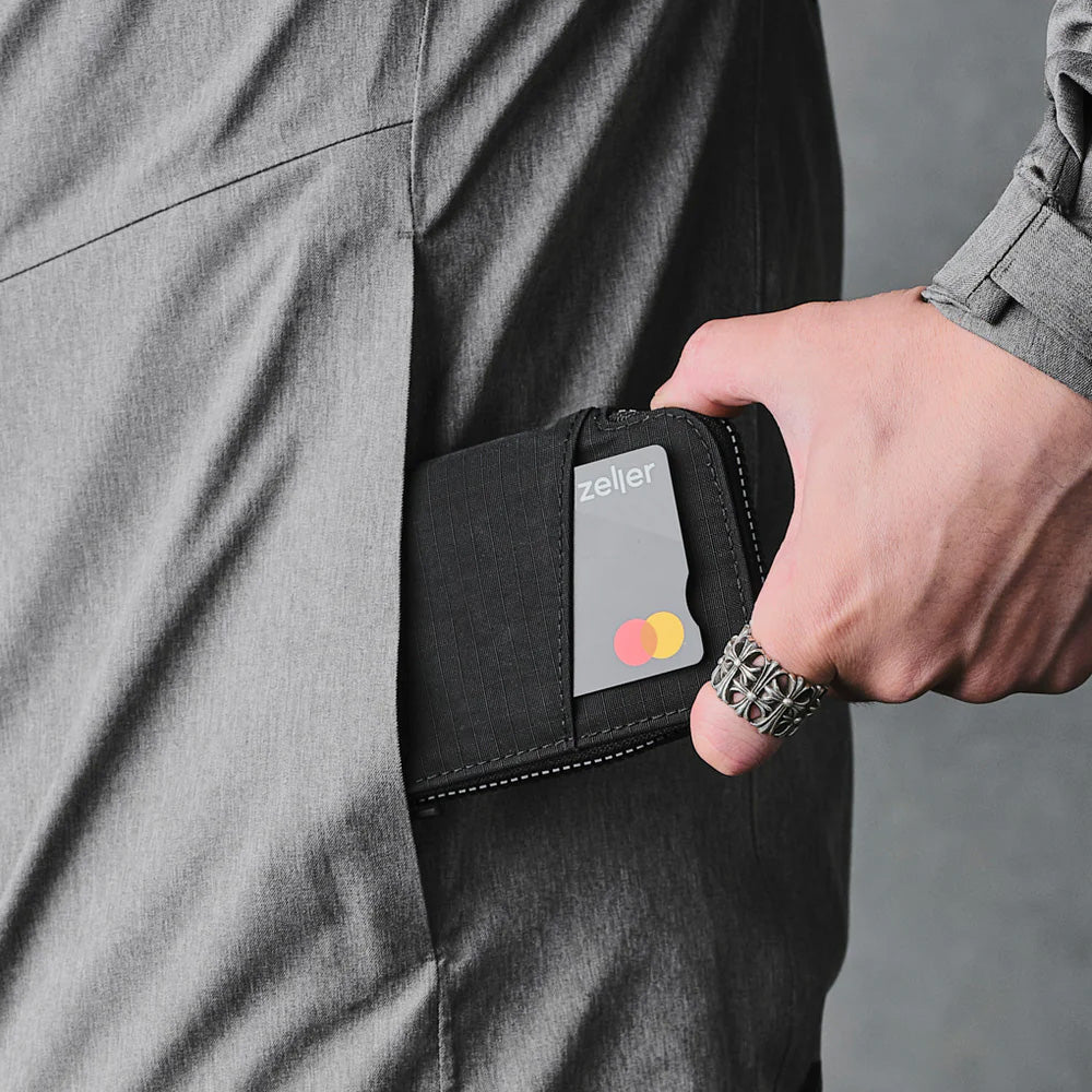 ALPAKA Zip Card Pouch Axoflux 210D, Black