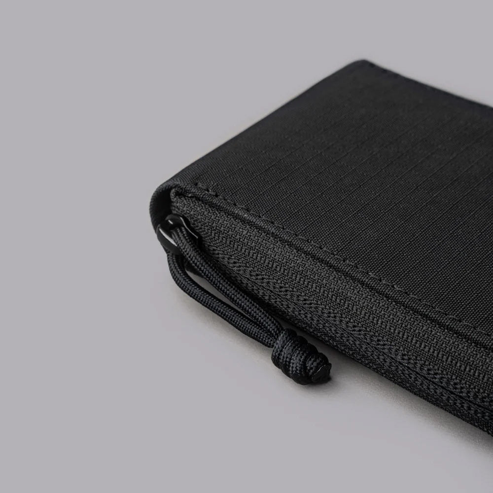 ALPAKA Zip ID Wallet Axogrid 210D, Black