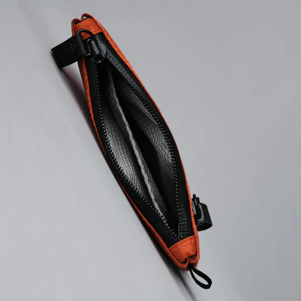 ALPAKA Zip Pouch X-Pac® RX30, Cayenne