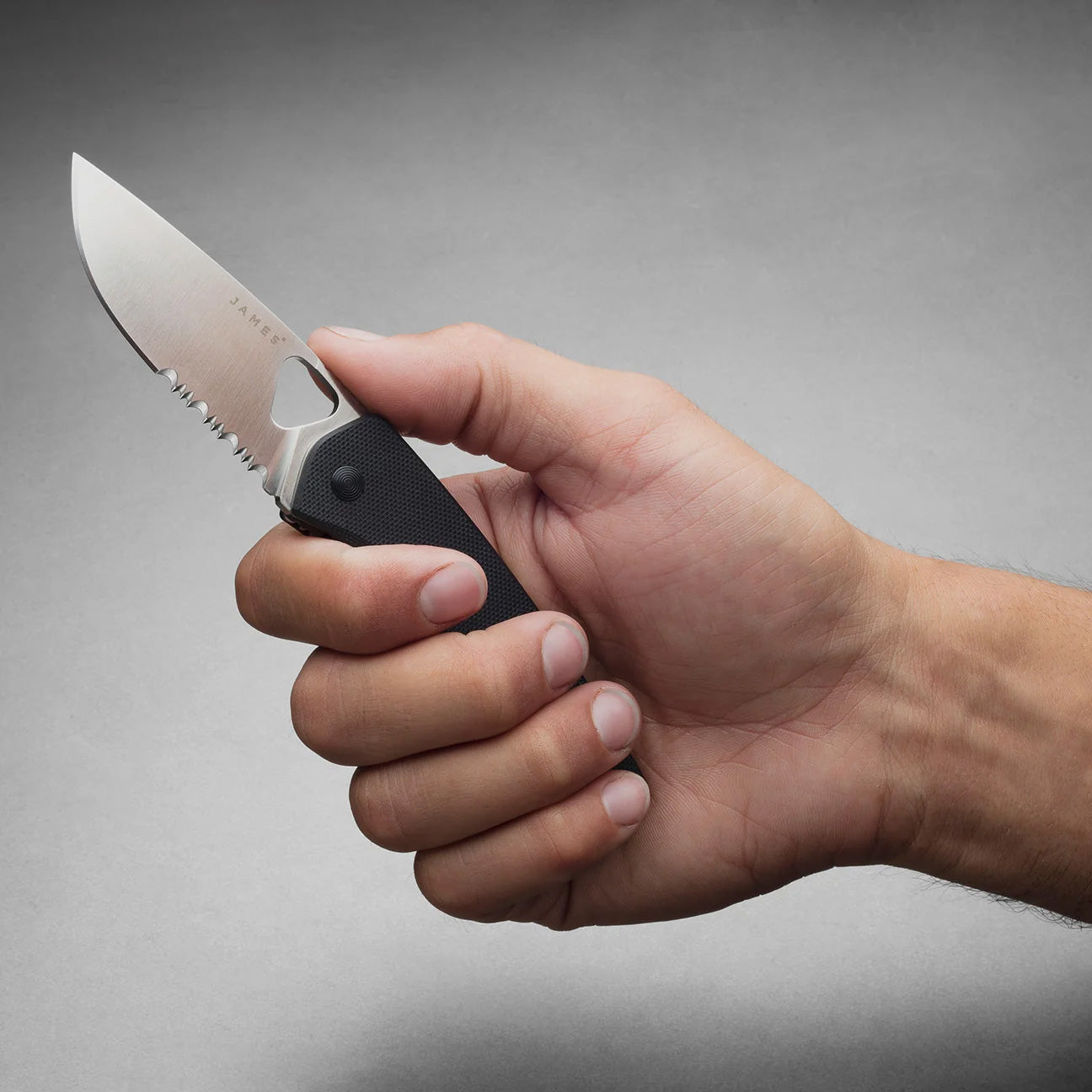The James Brand The Folsom G10 Serrated, Black/Stainless