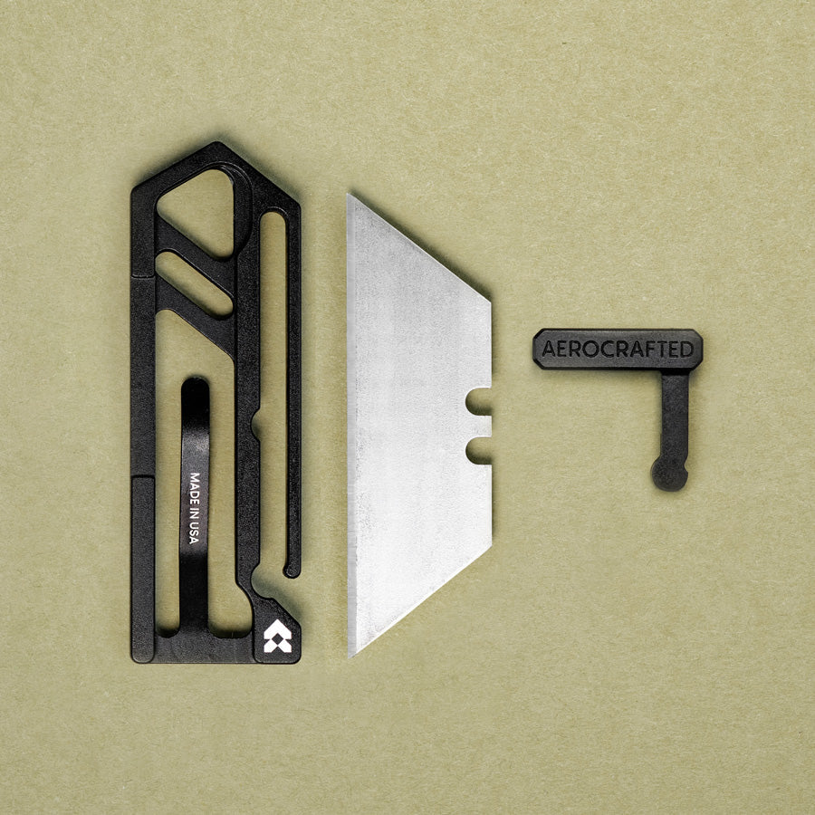 Aerocrafted Sideslip Utility Knife Black Aluminum/Ultem, Right-handed