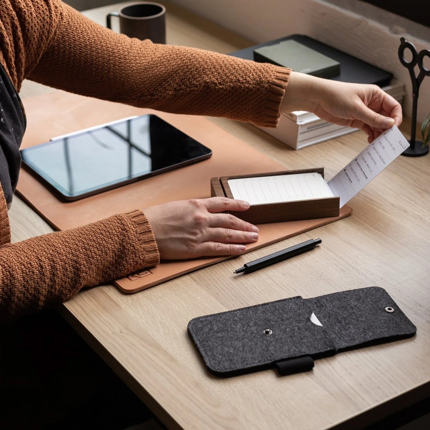 UGMONK Analog Starter Kit, Walnut
