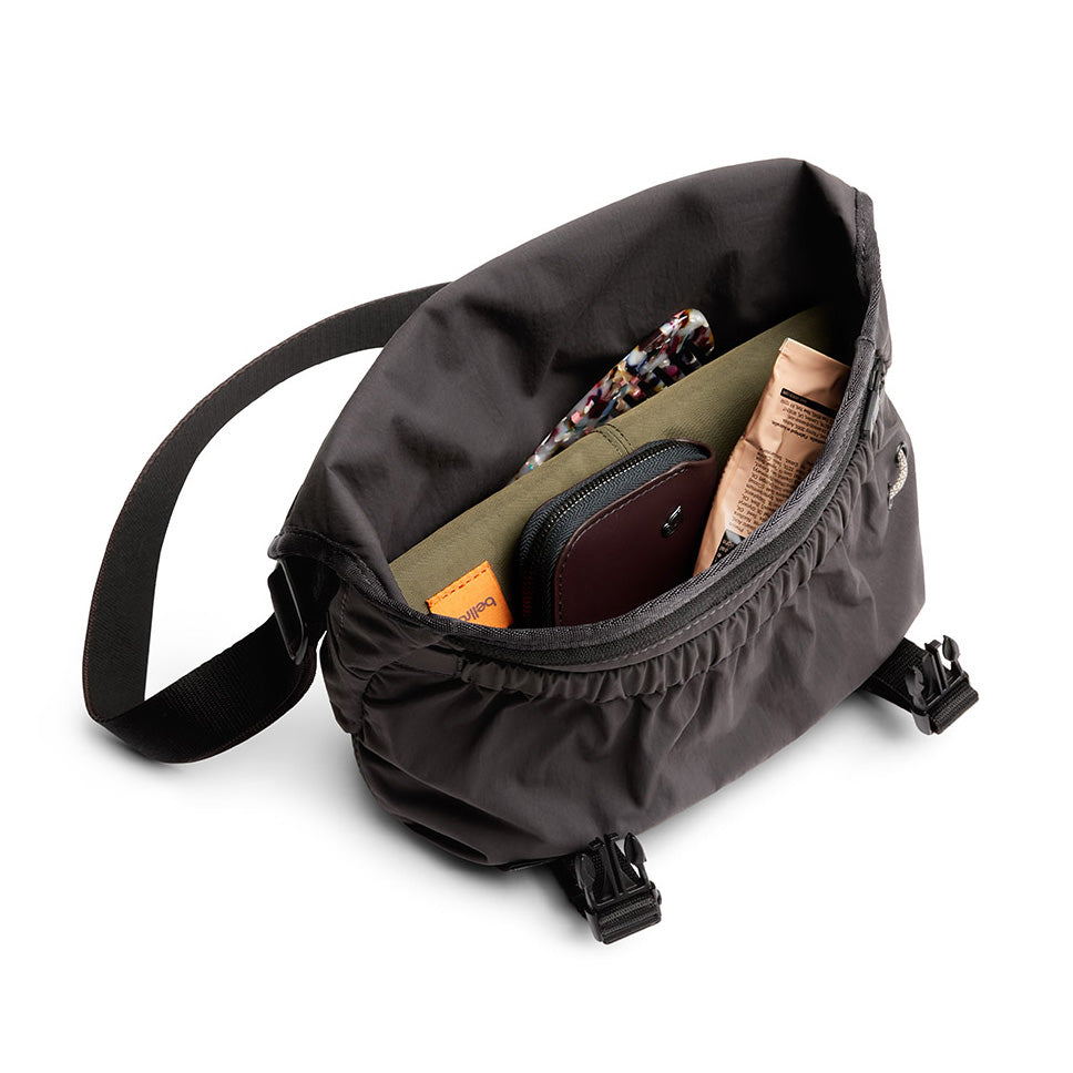 Bellroy Cinch Mini Messenger 6L, Charcoal