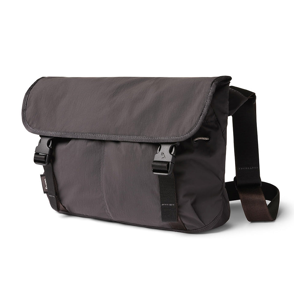 Bellroy Cinch Messenger Bag 12L, Charcoal