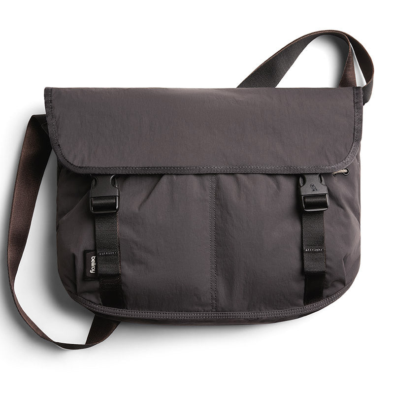 Bellroy Cinch Messenger Bag 12L, Charcoal