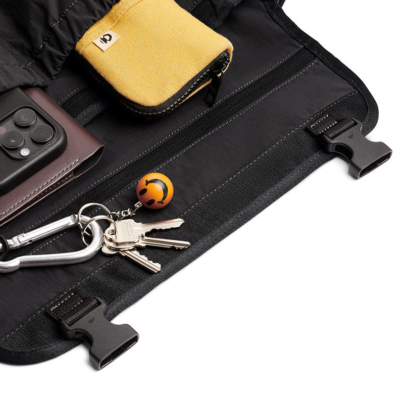 Bellroy Cinch Messenger Bag 12L, Black