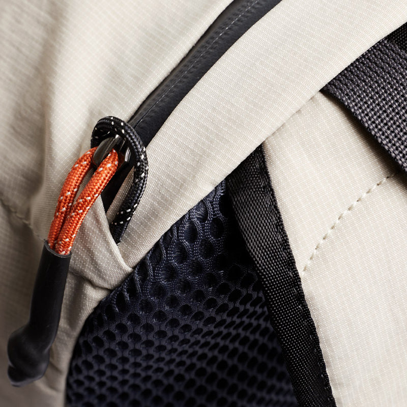 Bellroy Lite Daypack, Ash