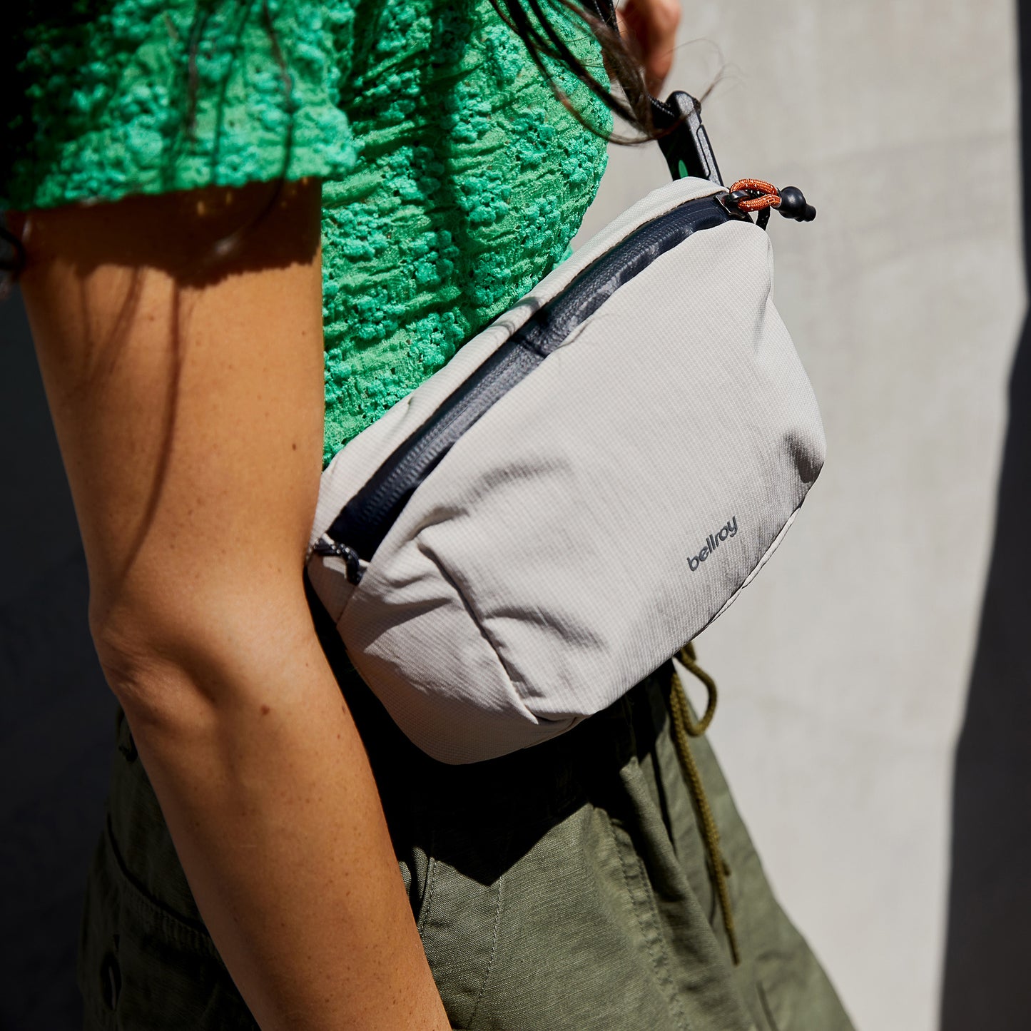 Bellroy Lite Belt Bag 1.8L, Ash
