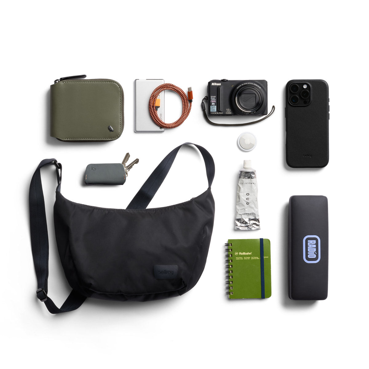 Bellroy Laneway Crescent Bag 2.5L, Ink