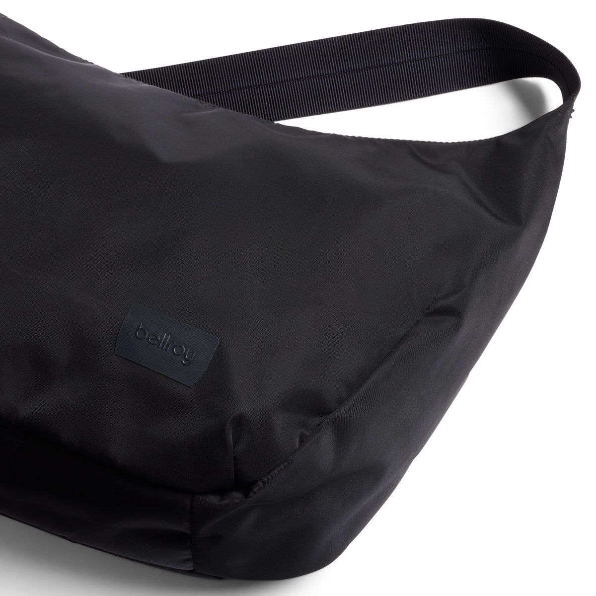 Bellroy Laneway Crescent Bag 7L, Ink
