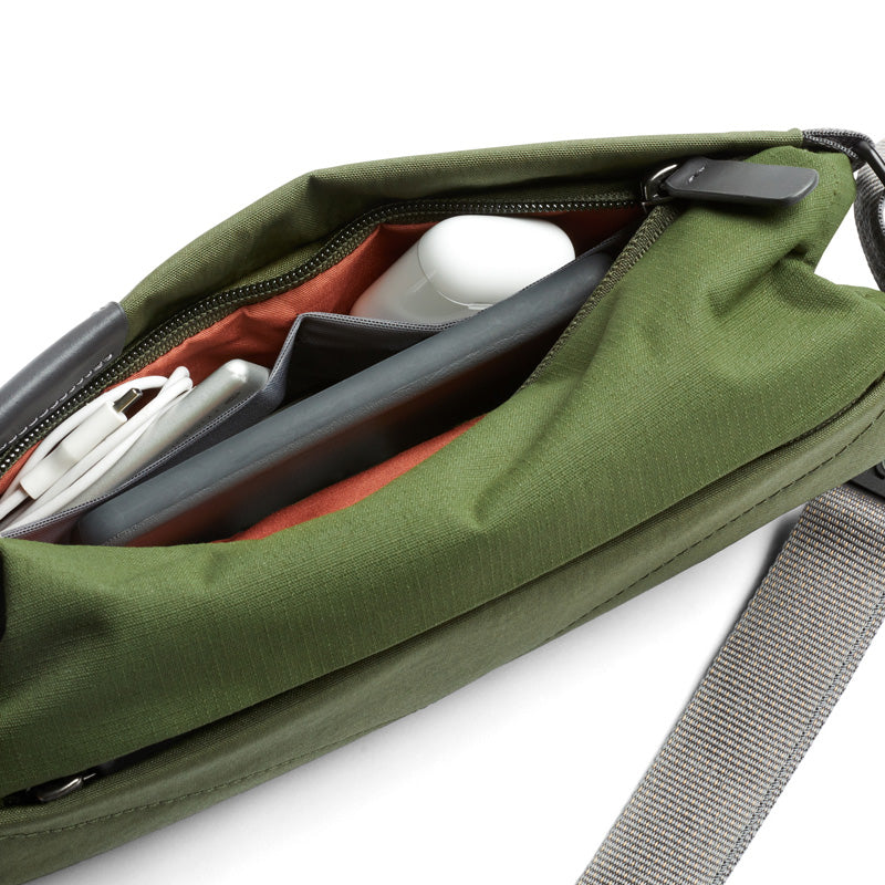 Bellroy Sling Mini 4L, Ranger Green