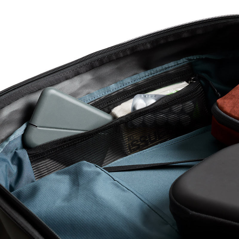 Bellroy Transit Travel Pack Pro 30–38L, Black