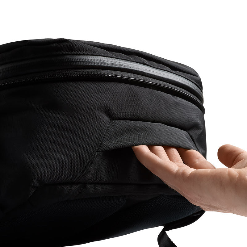 Bellroy Transit Travel Pack Pro 30–38L, Black