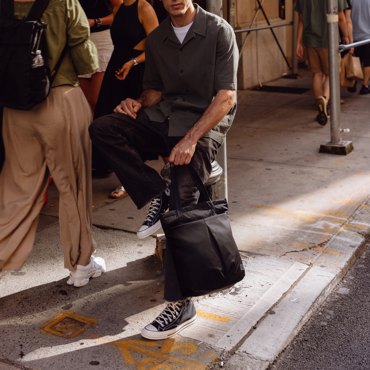 Bellroy Laneway Totepack 18L, Ink